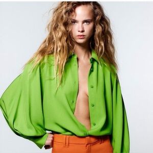Zara Green Voluminous Blouse New size XS